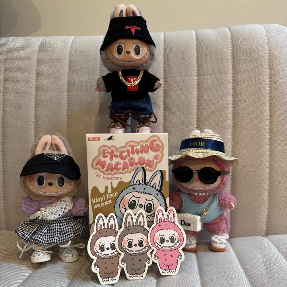 🌟SOLD🌟Exciting Macaron Vinyl Face Doll (100% Authentic)